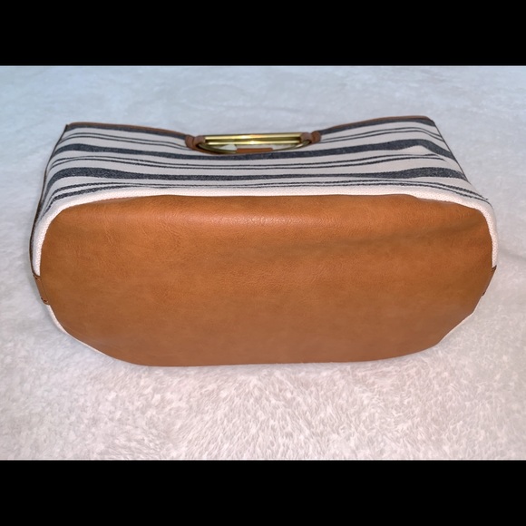 Fossil tote - Picture 8 of 16